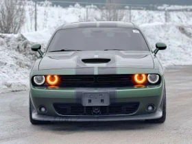 Dodge Challenger SRT 392  CARFAX, снимка 13 - Автомобили и джипове - 53645286