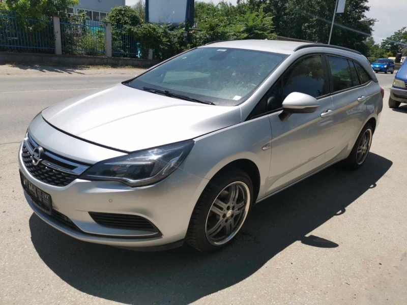 Opel Astra K 1.4i, снимка 3 - Автомобили и джипове - 46143434