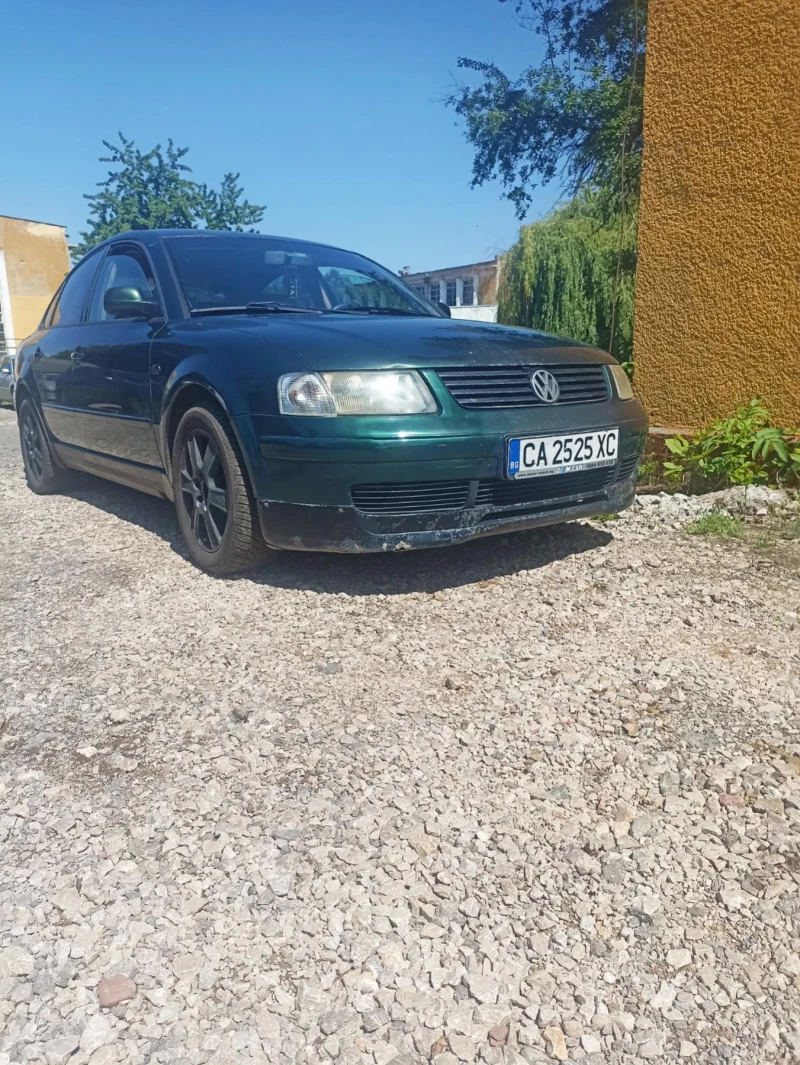 VW Passat, снимка 7 - Автомобили и джипове - 47266734