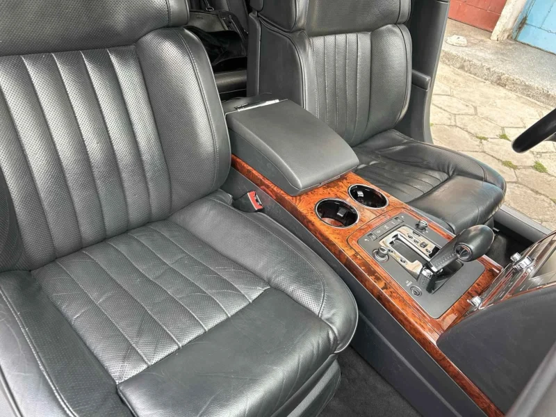 VW Phaeton 4.2 V8 4Motion Бензин/Газ, снимка 12 - Автомобили и джипове - 47473432