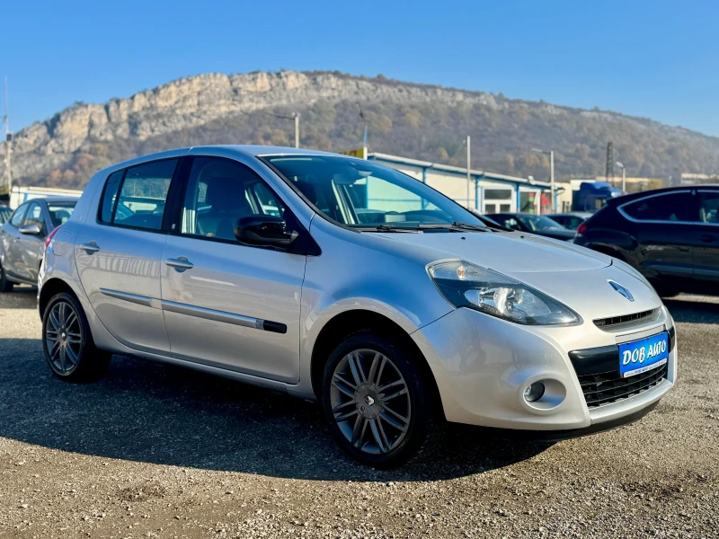 Renault Clio 1.2TURBO 100к.с -НАВИ, снимка 4 - Автомобили и джипове - 48034468