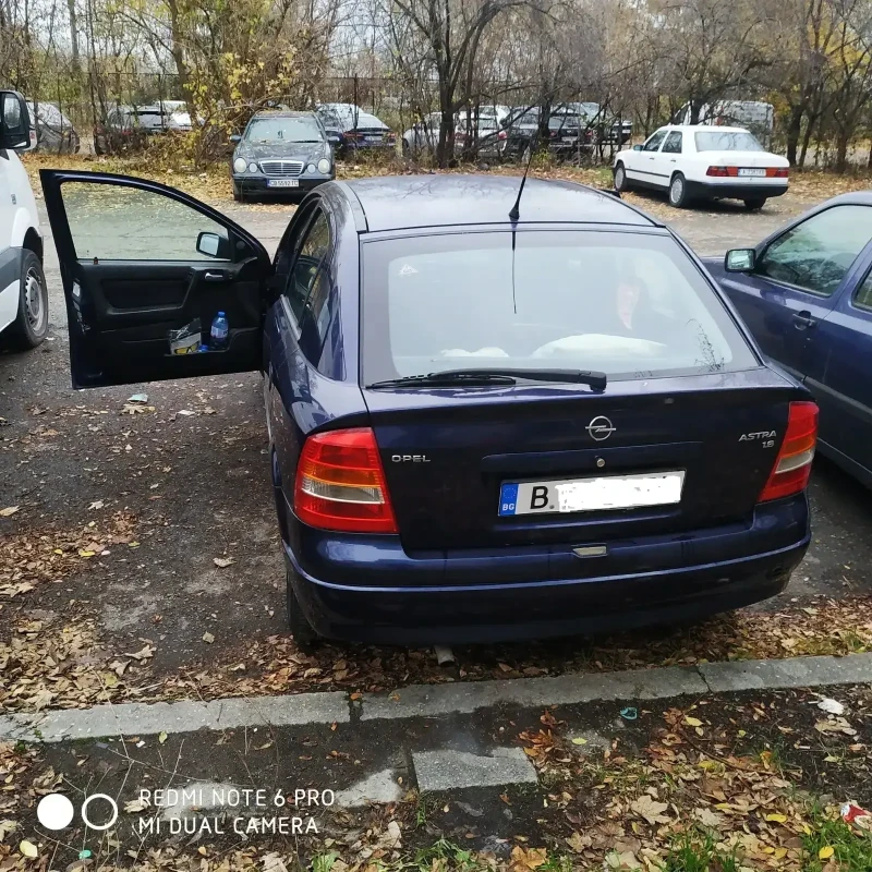 Opel Astra, снимка 2 - Автомобили и джипове - 48223488