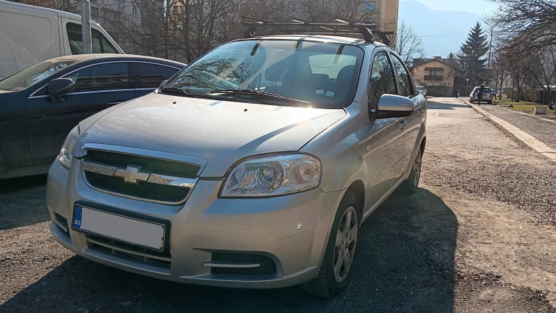 Chevrolet Aveo, снимка 3 - Автомобили и джипове - 49042075