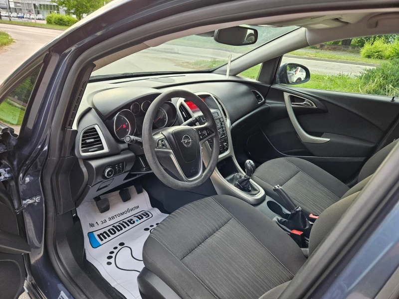 Opel Astra 1.7, 115к.с., 187х.км., Италия!, снимка 9 - Автомобили и джипове - 50620586