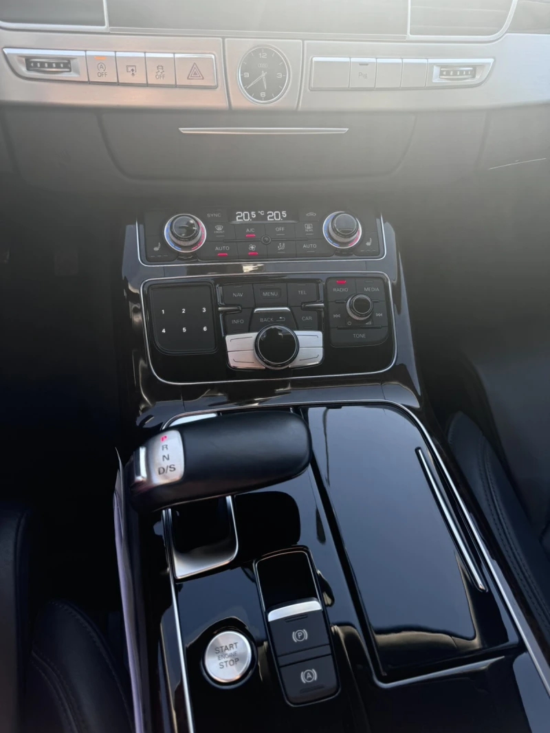 Audi A8 Bang & Olufsen / Head Up, снимка 5 - Автомобили и джипове - 51547407