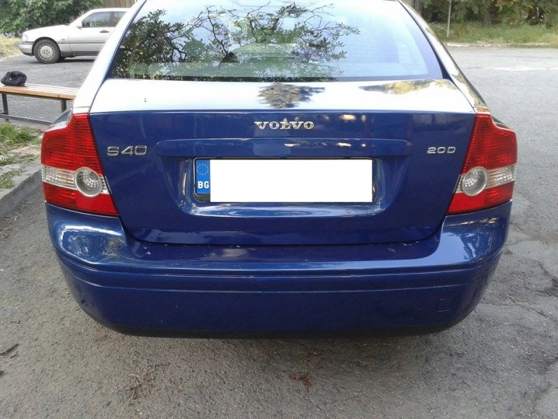 Volvo S40, снимка 2 - Автомобили и джипове - 52024182