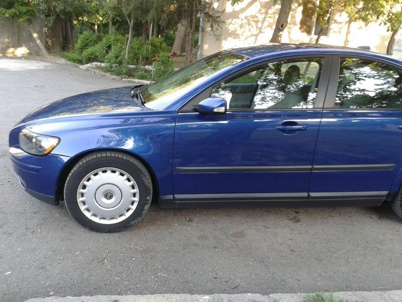 Volvo S40, снимка 4 - Автомобили и джипове - 52024182