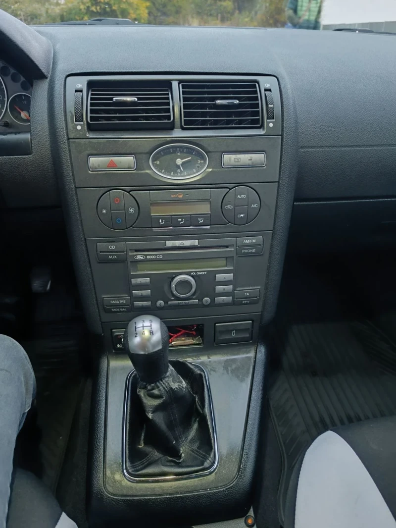 Ford Mondeo, снимка 6 - Автомобили и джипове - 52345767