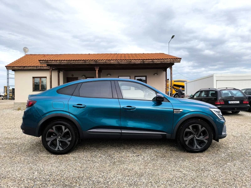 Renault Arkana RS LINE TCe, снимка 8 - Автомобили и джипове - 52456548