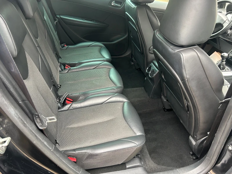 Peugeot 308 2013-КОЖА-ЛЕД-КСЕНОН-ПАНОРАМА!, снимка 10 - Автомобили и джипове - 52716778