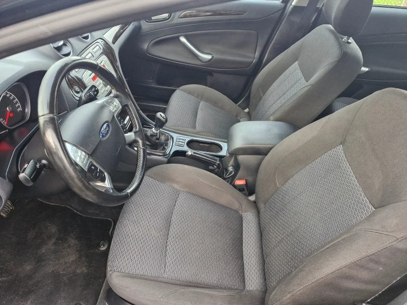 Ford Mondeo 2.0TDCI, снимка 12 - Автомобили и джипове - 52867114