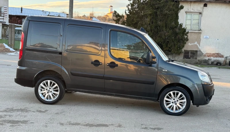 Fiat Doblo 1.3MultiJet, снимка 5 - Автомобили и джипове - 52938222