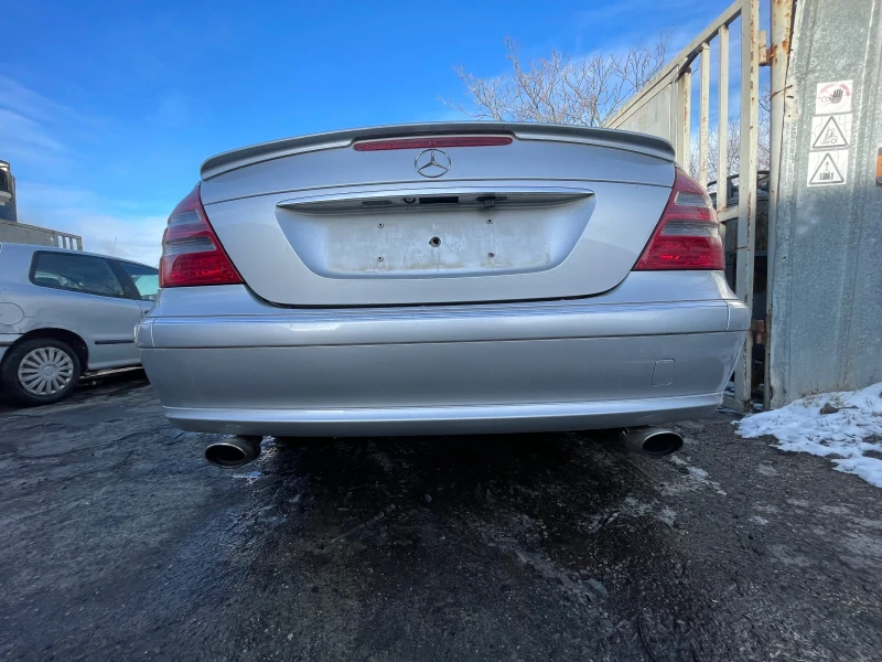 Mercedes-Benz E 240 На части , снимка 2 - Автомобили и джипове - 53115275