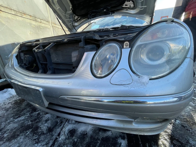 Mercedes-Benz E 240 На части , снимка 7 - Автомобили и джипове - 53115275