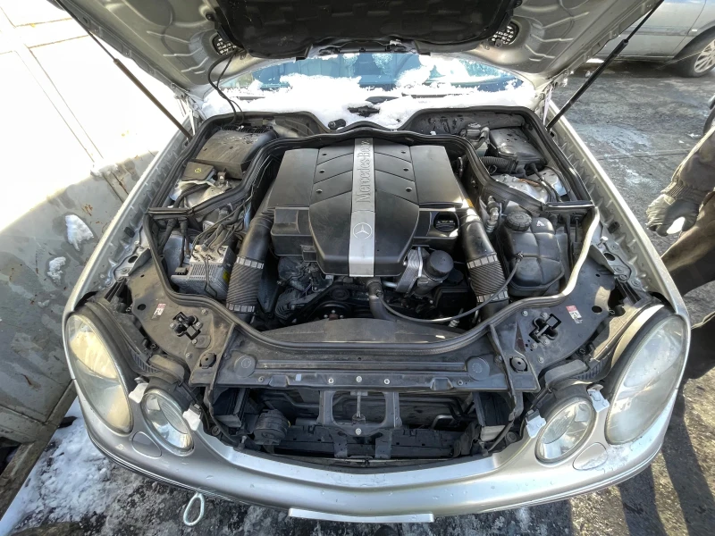 Mercedes-Benz E 240 На части , снимка 8 - Автомобили и джипове - 53115275