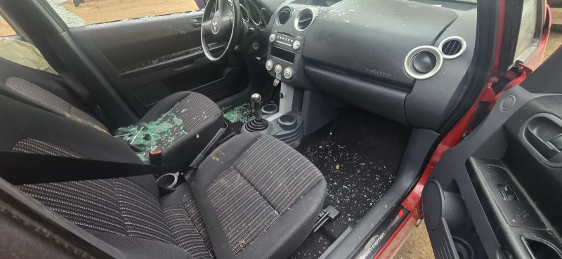 Mitsubishi Colt 1.5, снимка 2 - Автомобили и джипове - 53175166