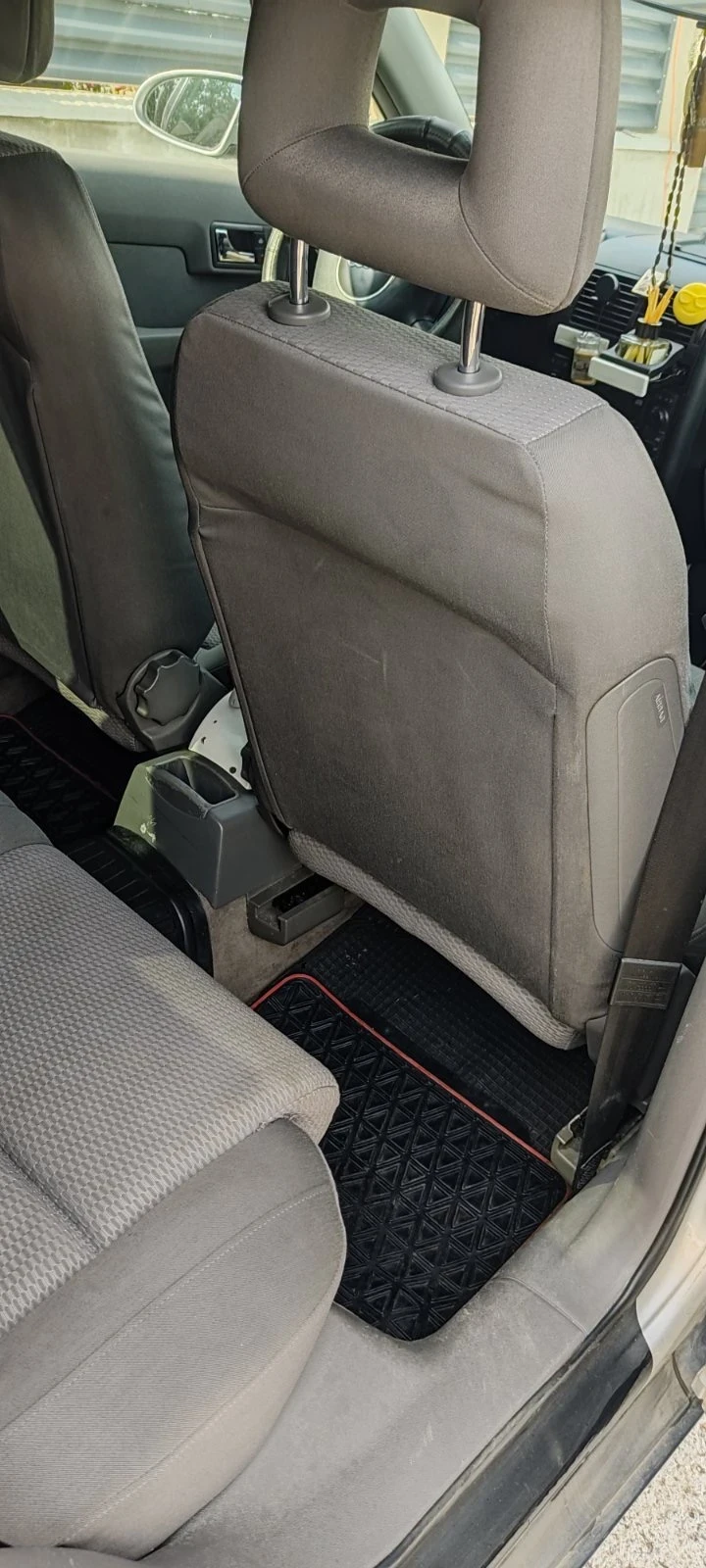 Audi A2 1.4 - изображение 8