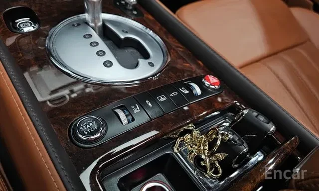 Bentley Continental Flying Spur, снимка 13 - Автомобили и джипове - 55767357