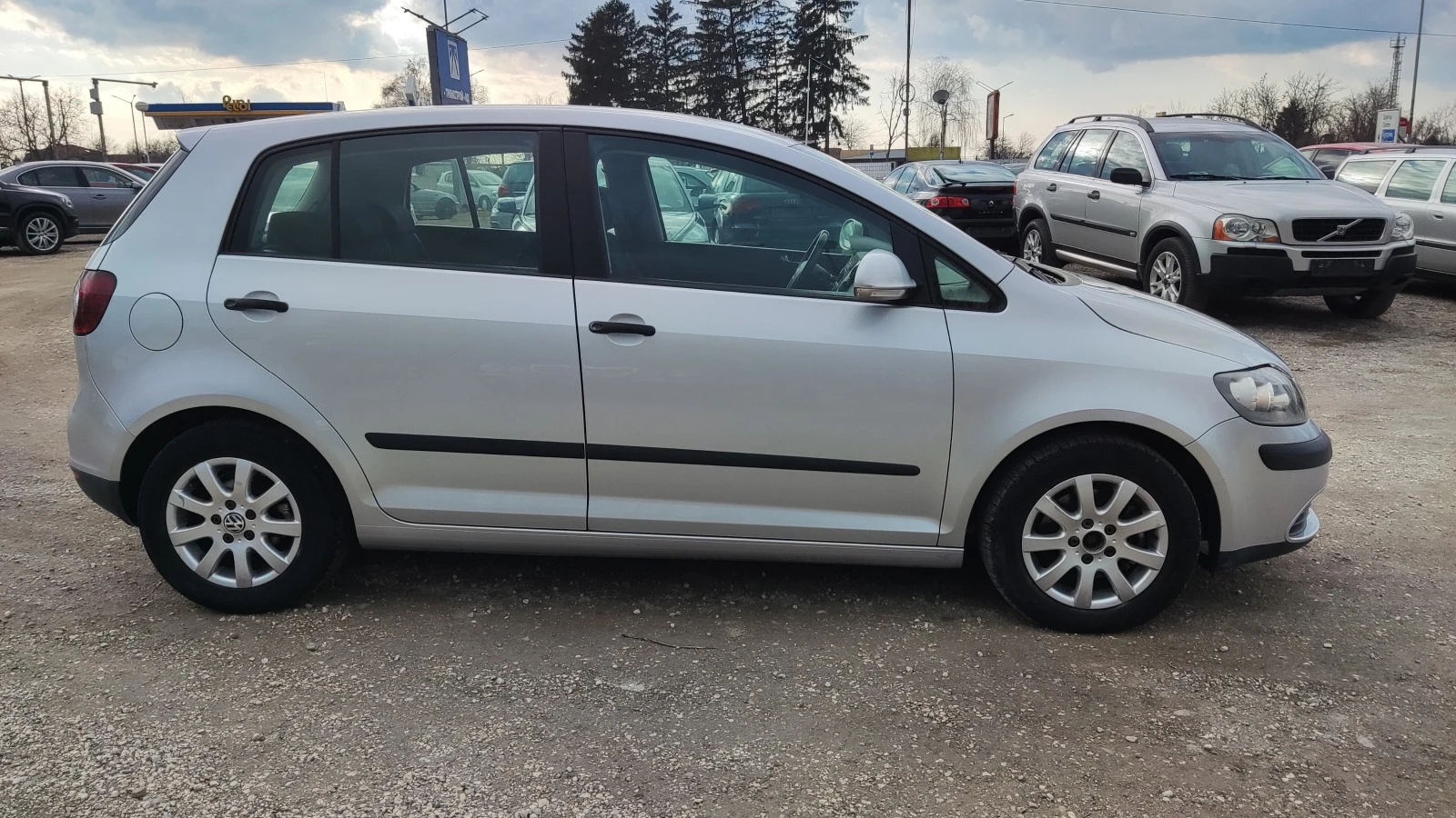 VW Golf Plus 1.6i 116кс. НАВИ - изображение 5