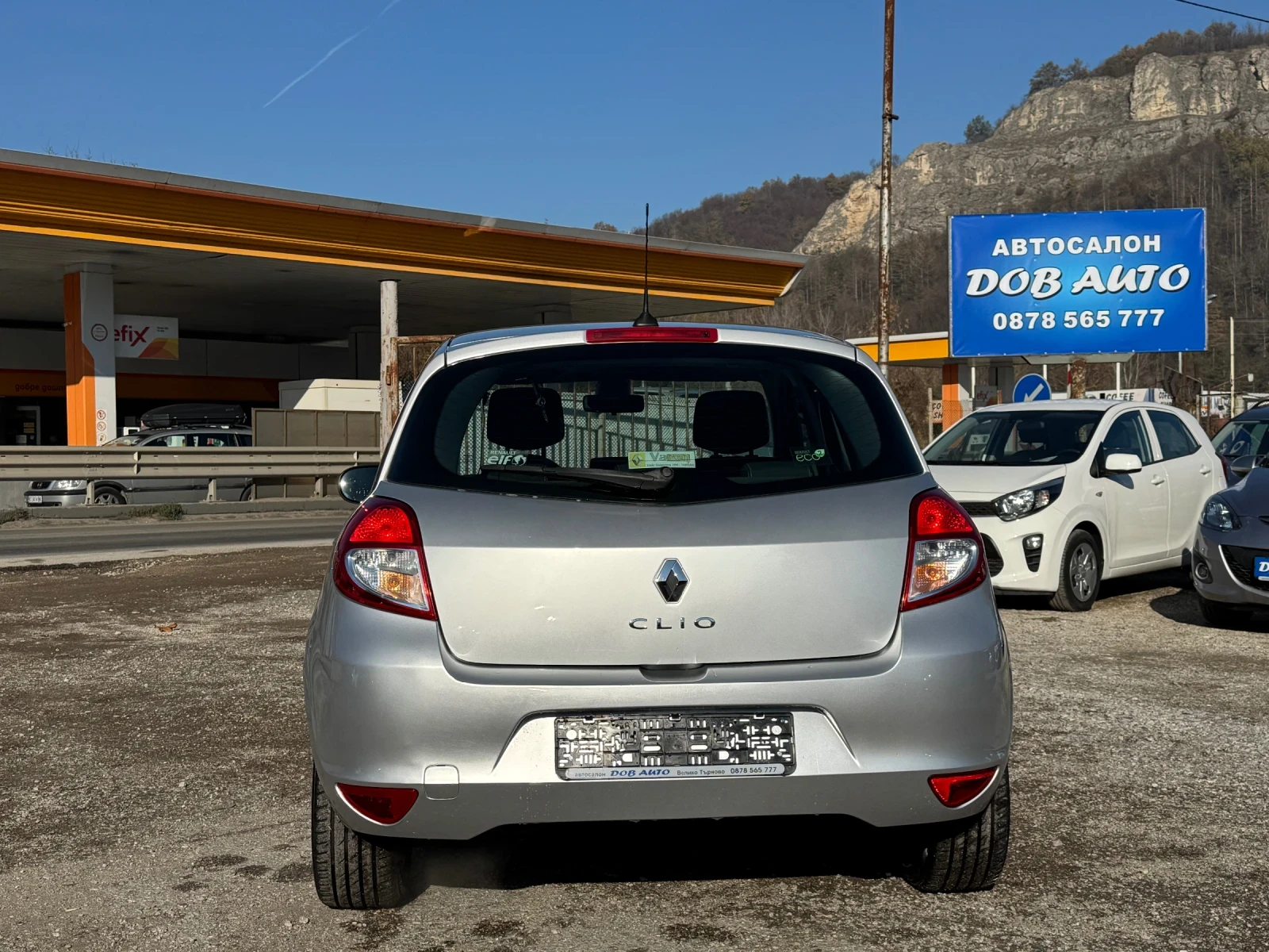 Renault Clio 1.2TURBO 100к.с -НАВИ - изображение 8