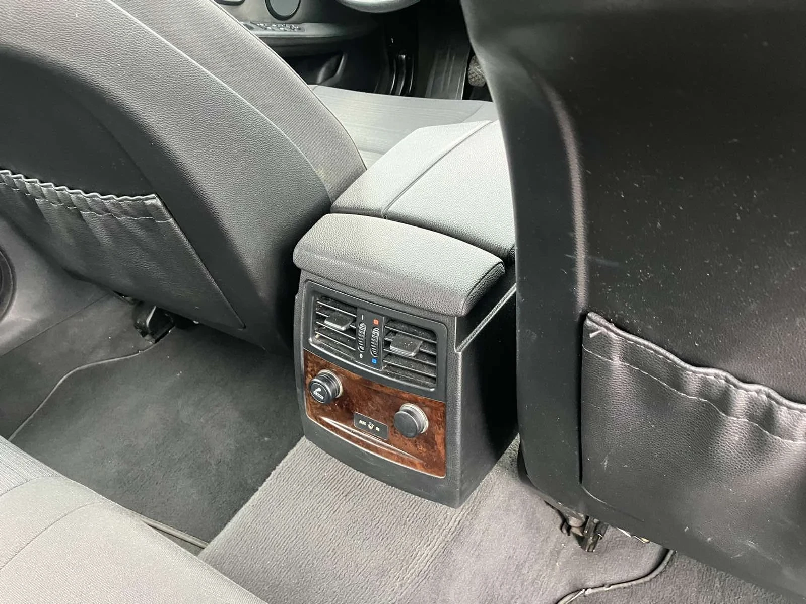 BMW 520 520-177к.с.Фвйслифт - изображение 7