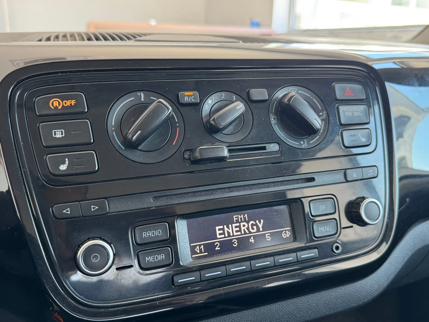 VW Up VW move up! 1.0 EcoFuel BMT | Mobile.bg � ����������� 10