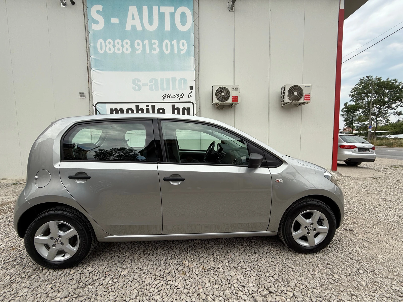VW Up 1.0MPI КЛИМА* 77000км* ПЕРФЕКТЕН* ШВЕЙЦАРИЯ - изображение 7