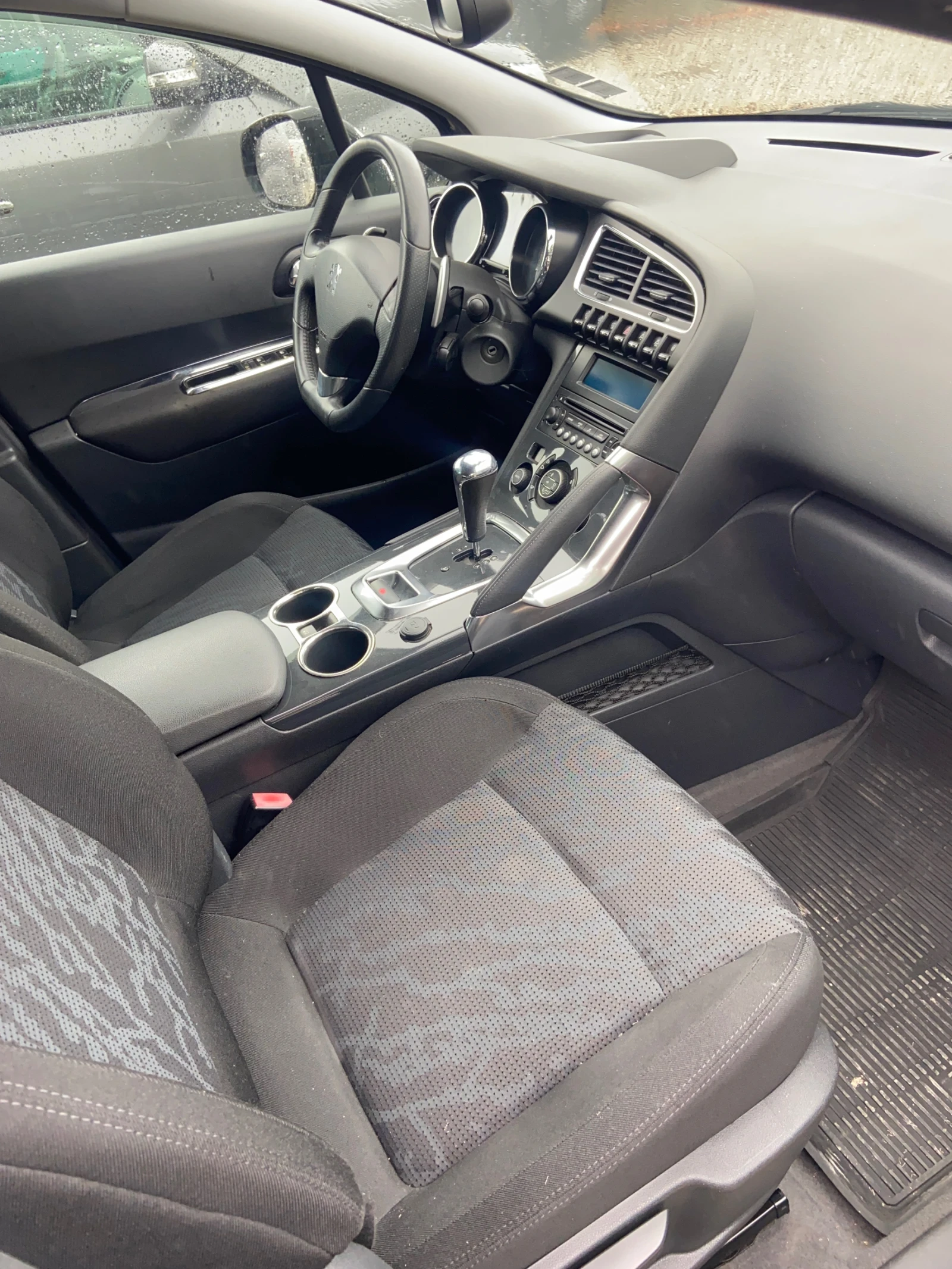 Peugeot 3008 1.6HDI ПАНОРАМА Head-Up - изображение 9