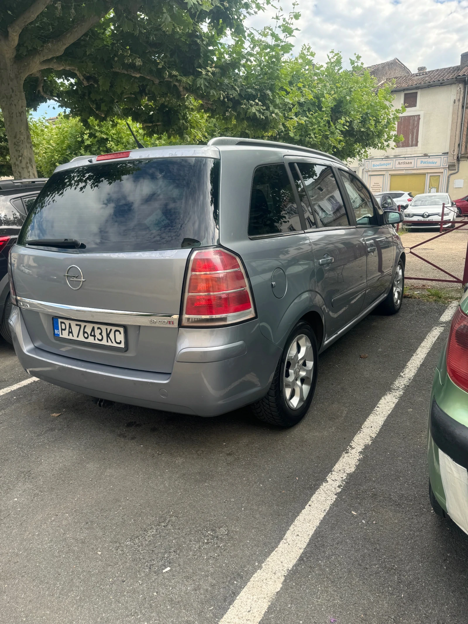 Opel Zafira 1.9 150кс - изображение 5