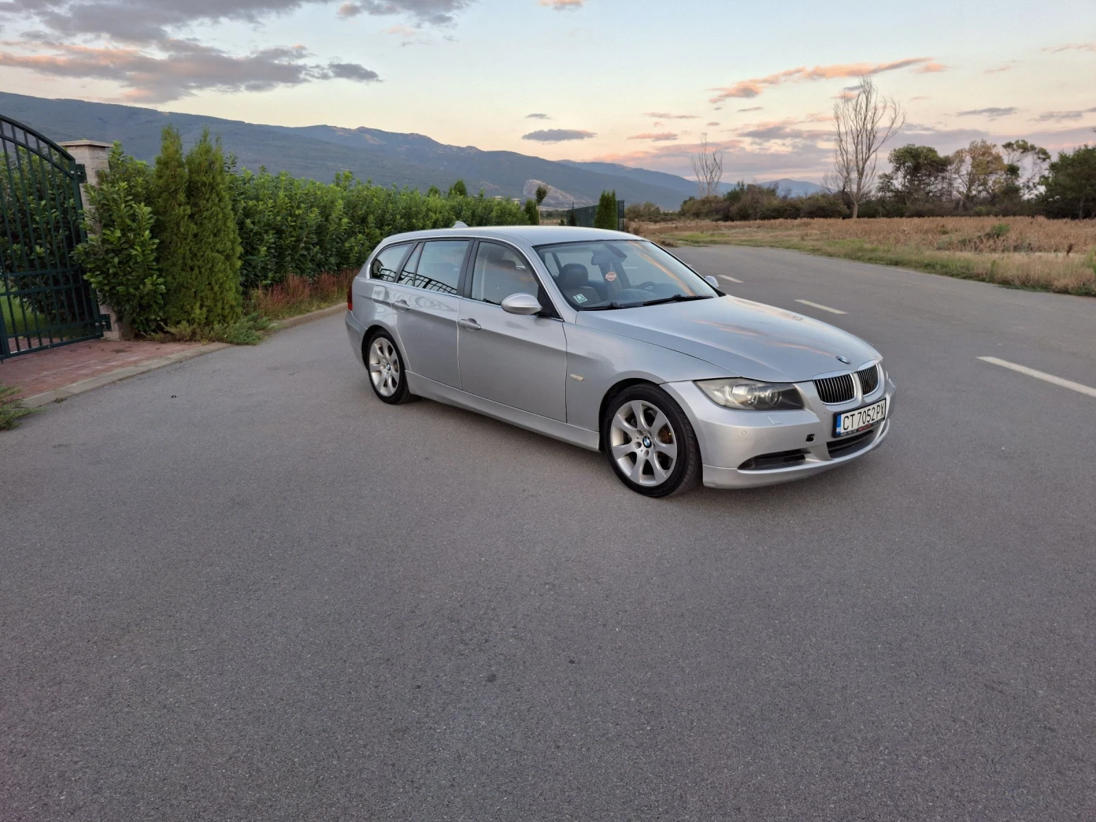 BMW 330  - изображение 5