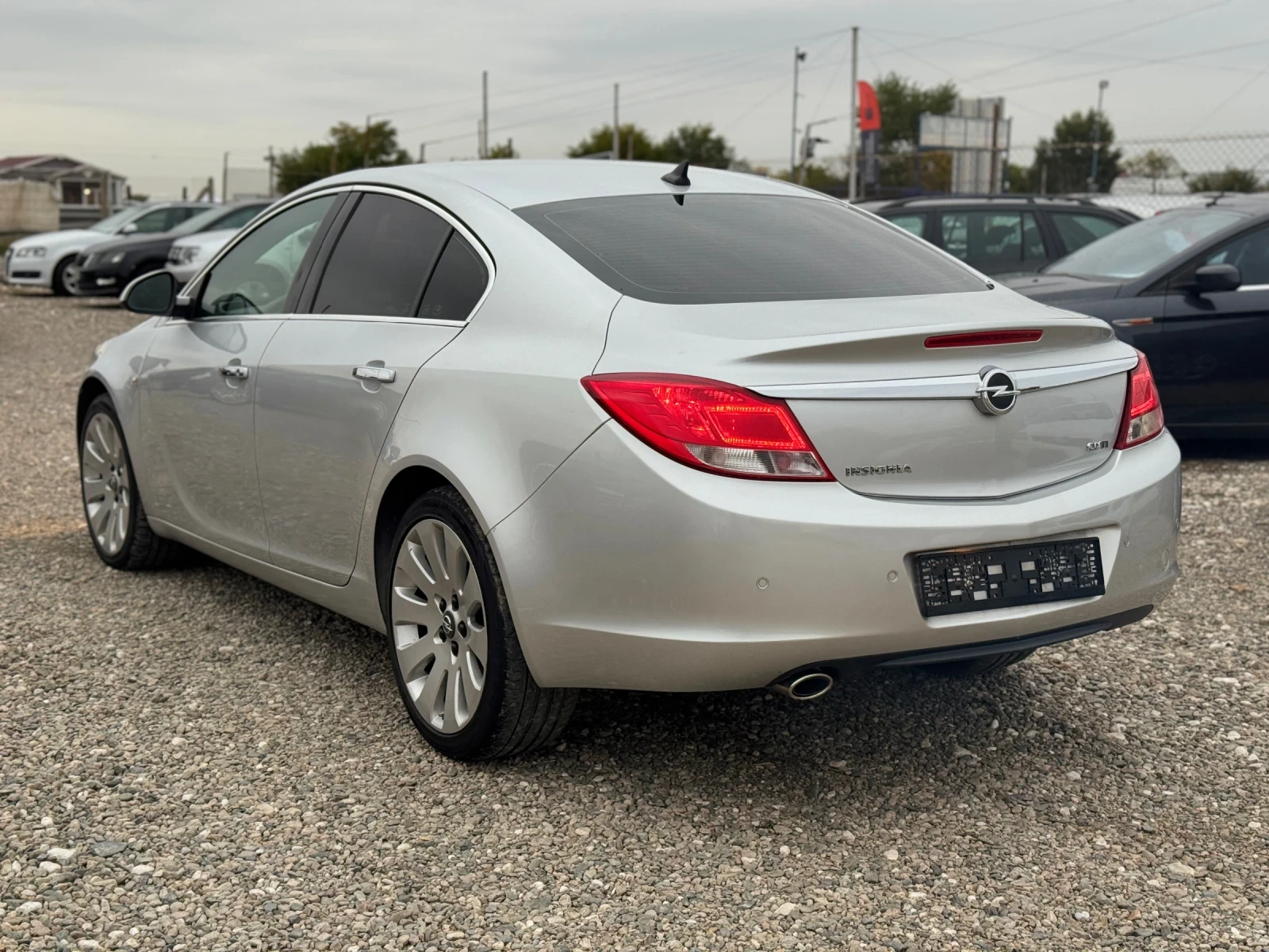 Opel Insignia 2.0CDTI COSMO - изображение 3