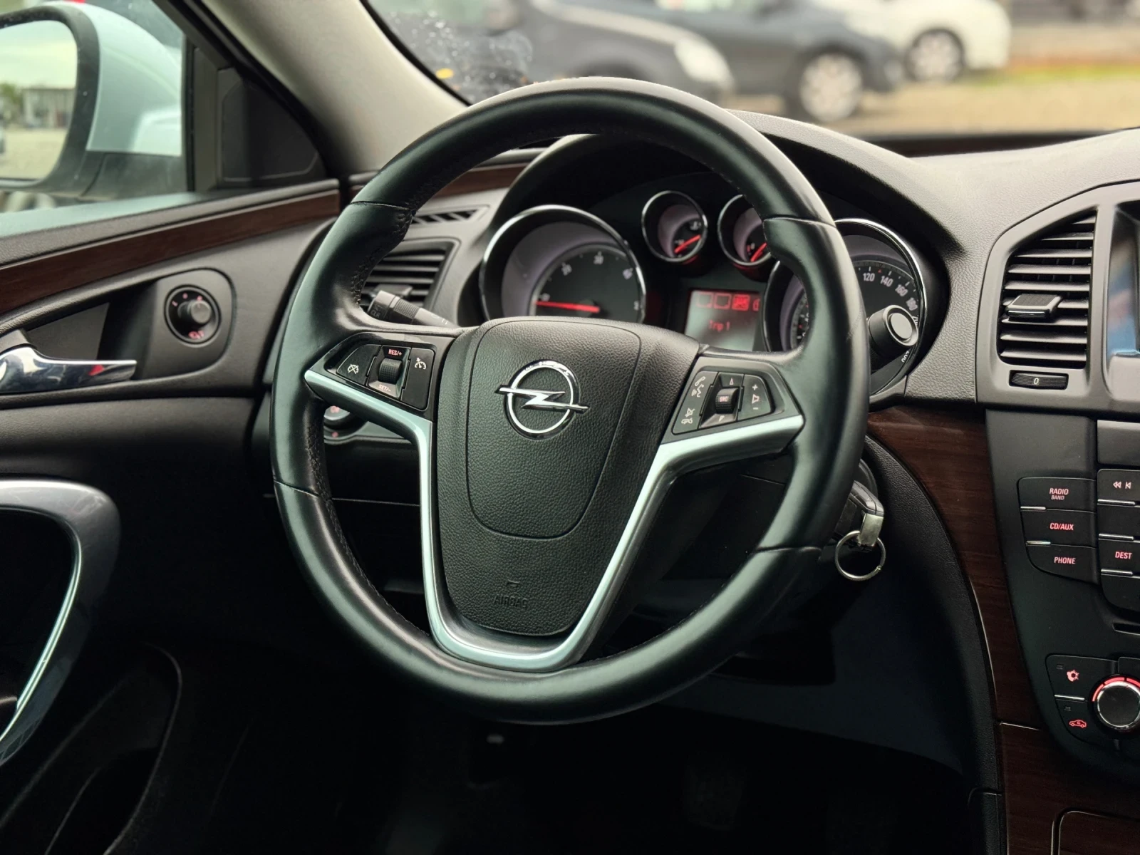 Opel Insignia 2.0CDTI COSMO - изображение 9