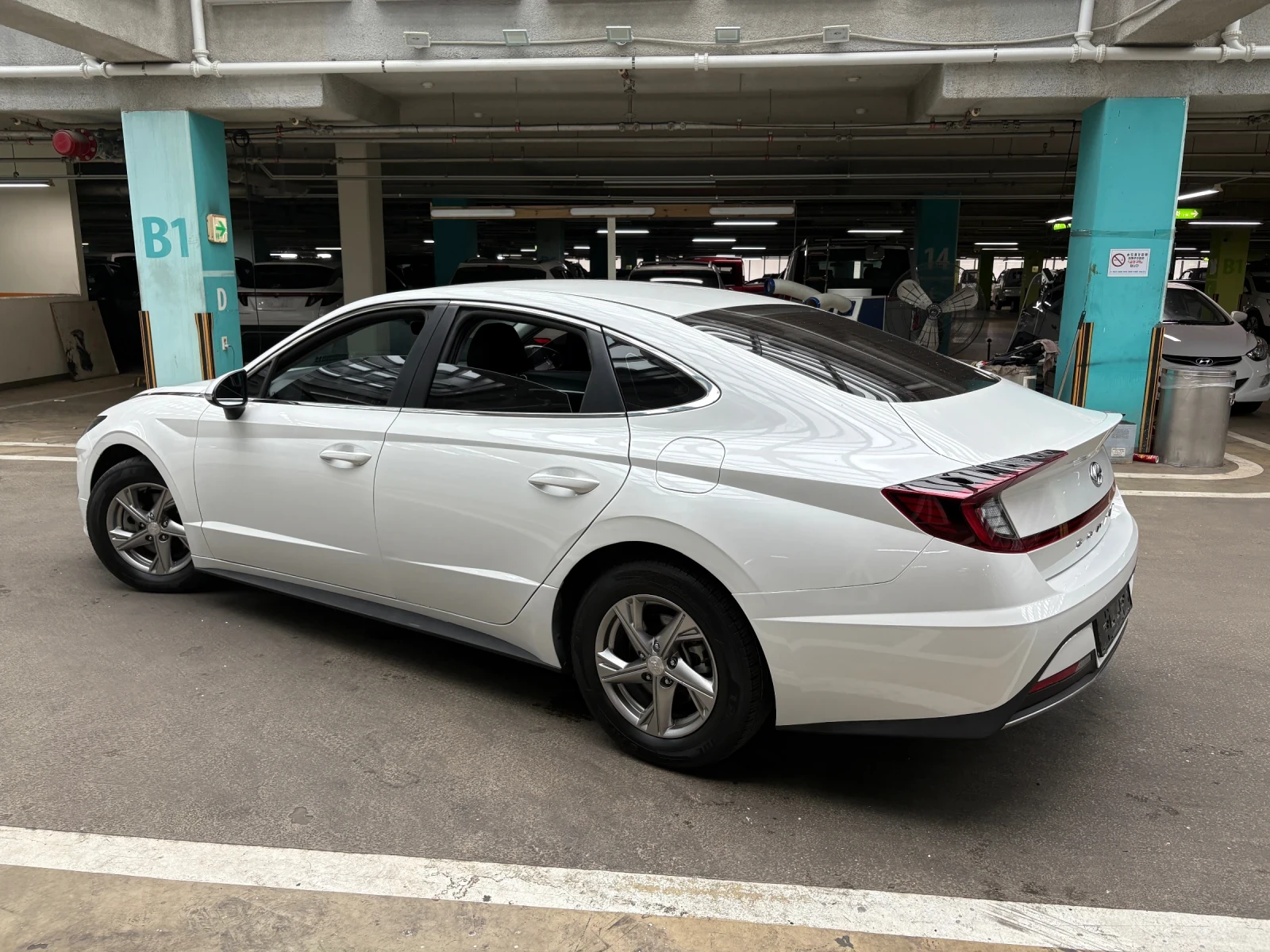 Hyundai Sonata  , , , 2022 . | Mobile.bg   3