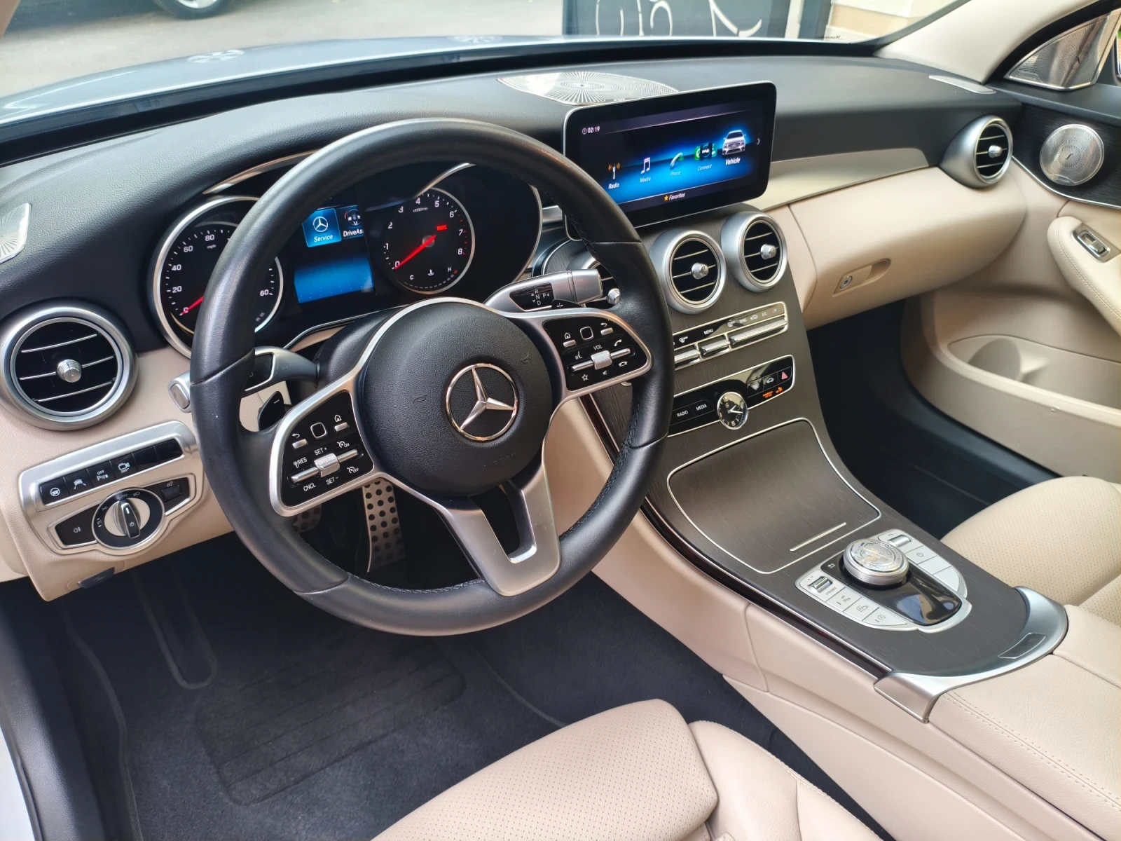 Mercedes-Benz C 300 33 500km.Facelift 2.0turbo 9G.tronic - изображение 9