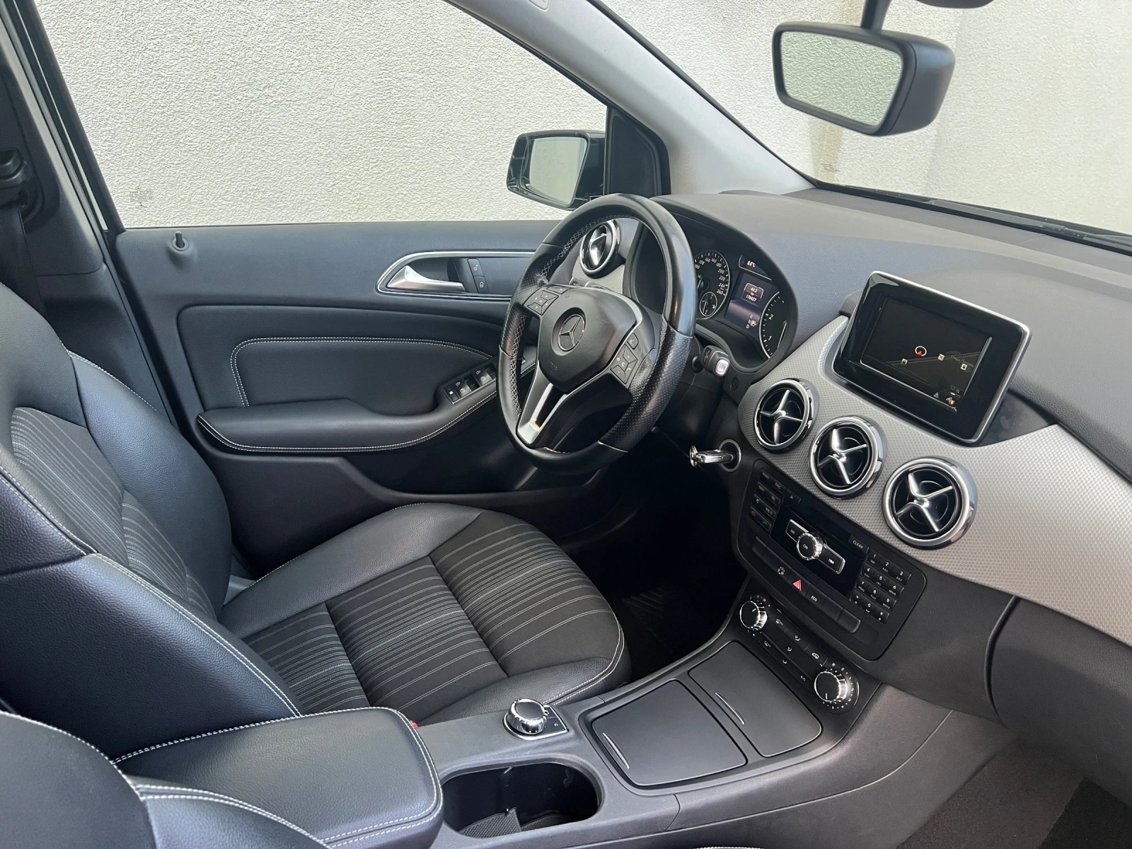 Mercedes-Benz B 180 AUTOMATIC* LED* NAVI*  | Mobile.bg � ����������� 15