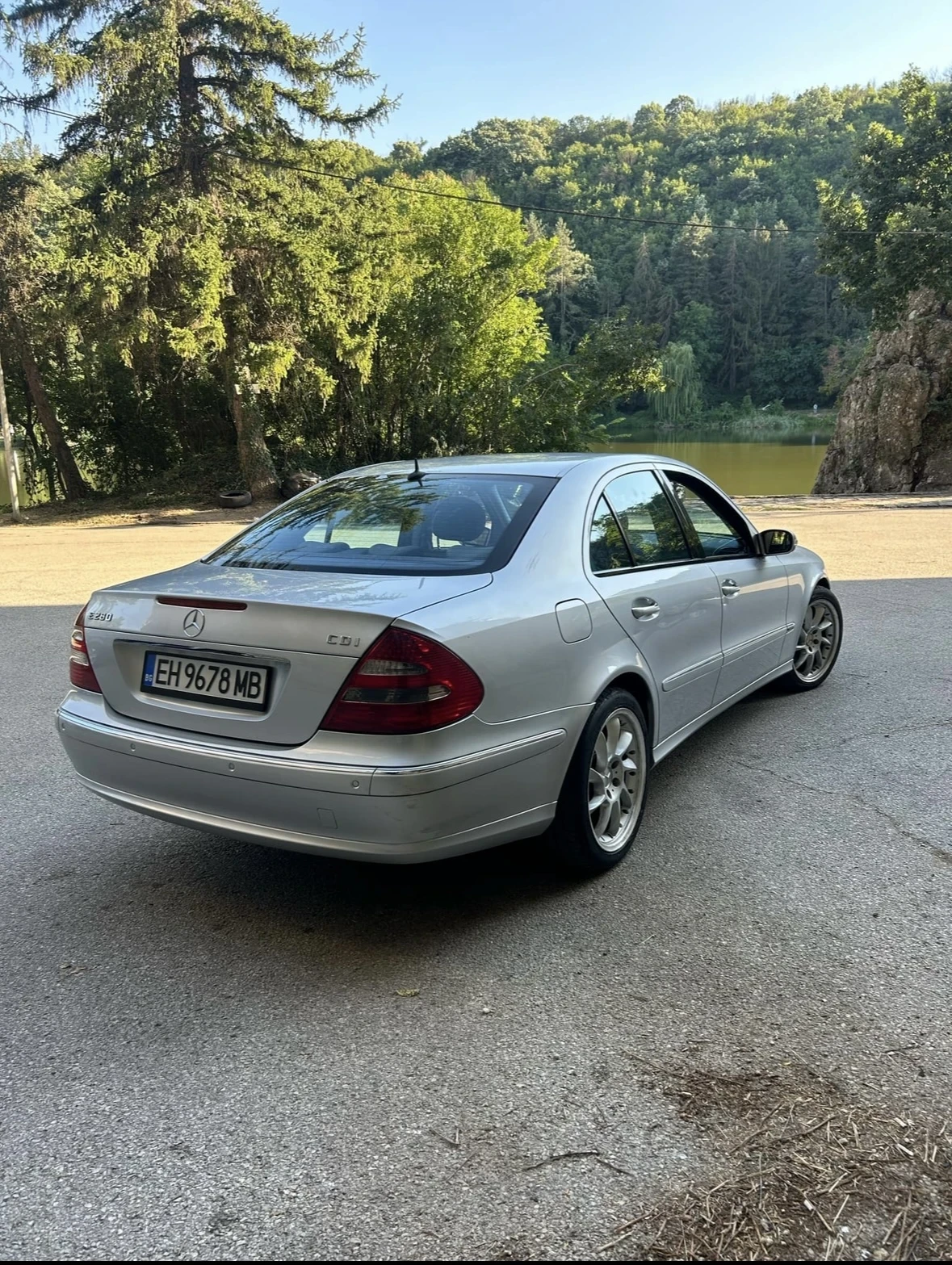 Mercedes-Benz E 280  - изображение 7