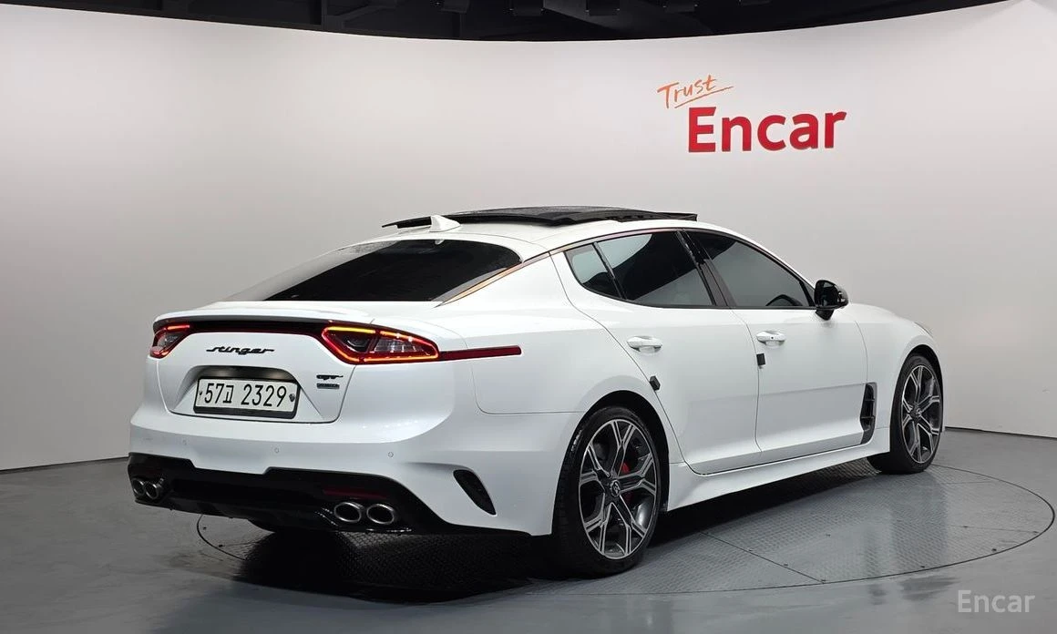 Kia Stinger  - изображение 2
