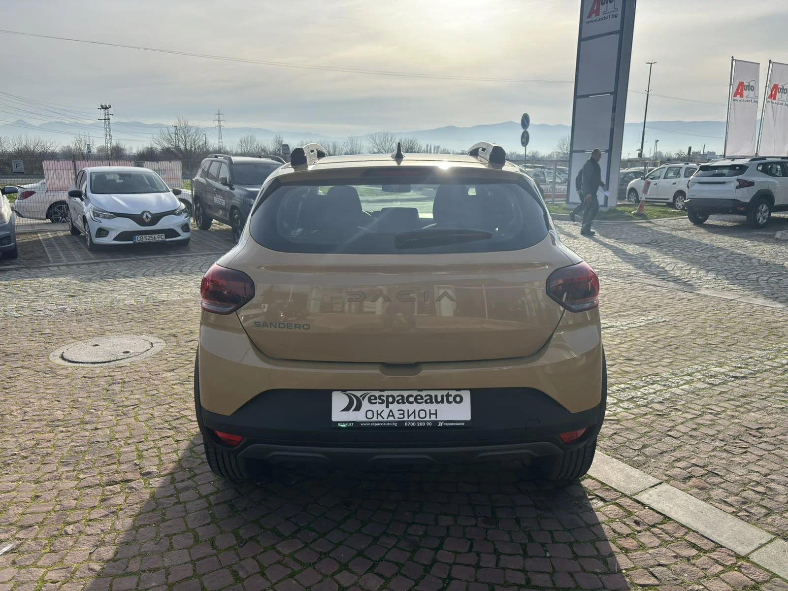 Dacia Sandero TCe 90 CVT, снимка 5 - Автомобили и джипове - 53503849