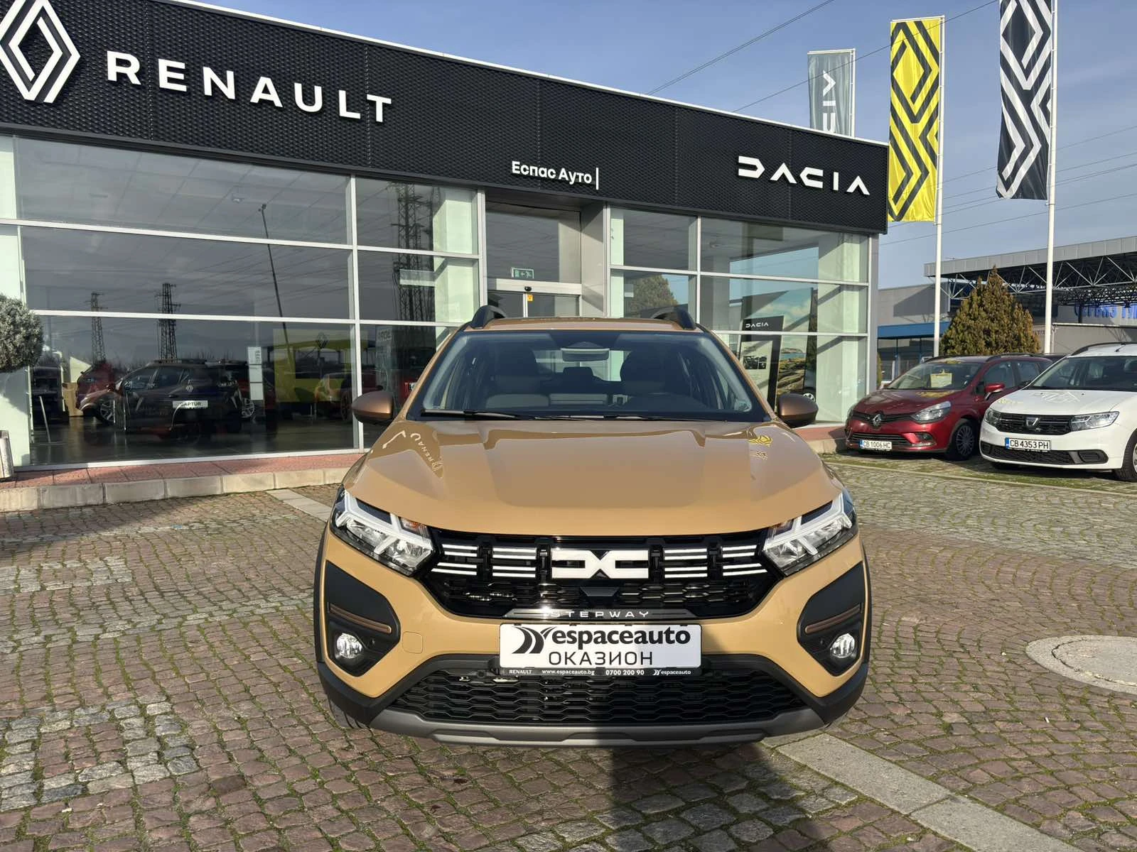 Dacia Sandero TCe 90 CVT, снимка 2 - Автомобили и джипове - 53503849