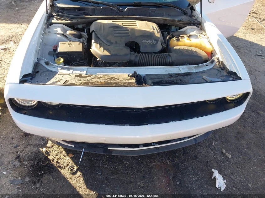 Dodge Challenger 3.6l Sxt Plus, снимка 10 - Автомобили и джипове - 53936737