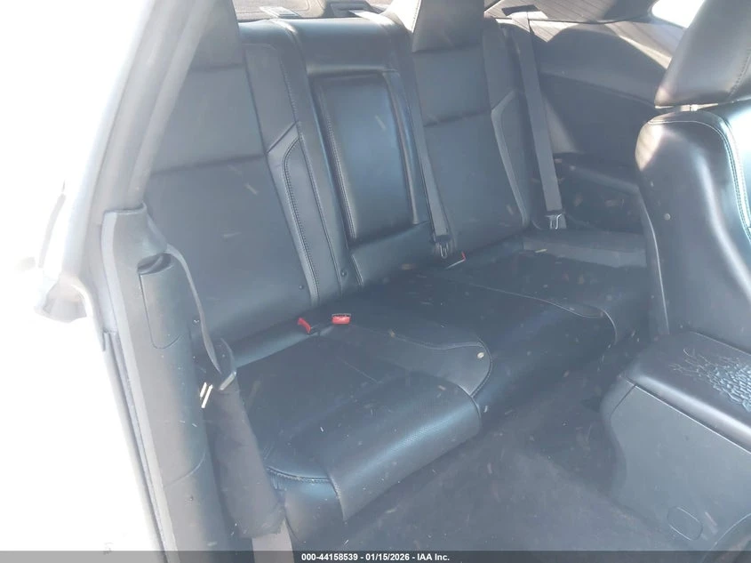 Dodge Challenger 3.6l Sxt Plus, снимка 8 - Автомобили и джипове - 53936737