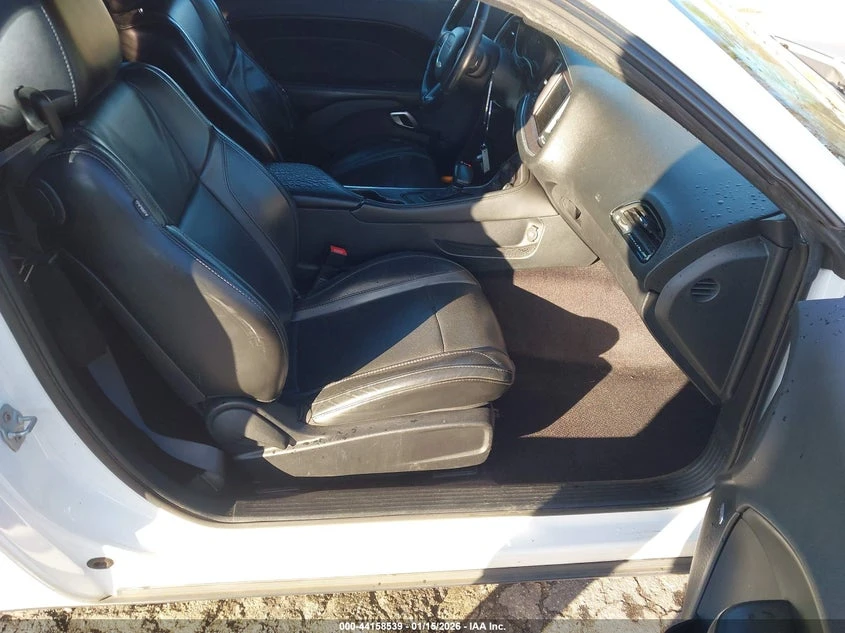 Dodge Challenger 3.6l Sxt Plus, снимка 5 - Автомобили и джипове - 53936737