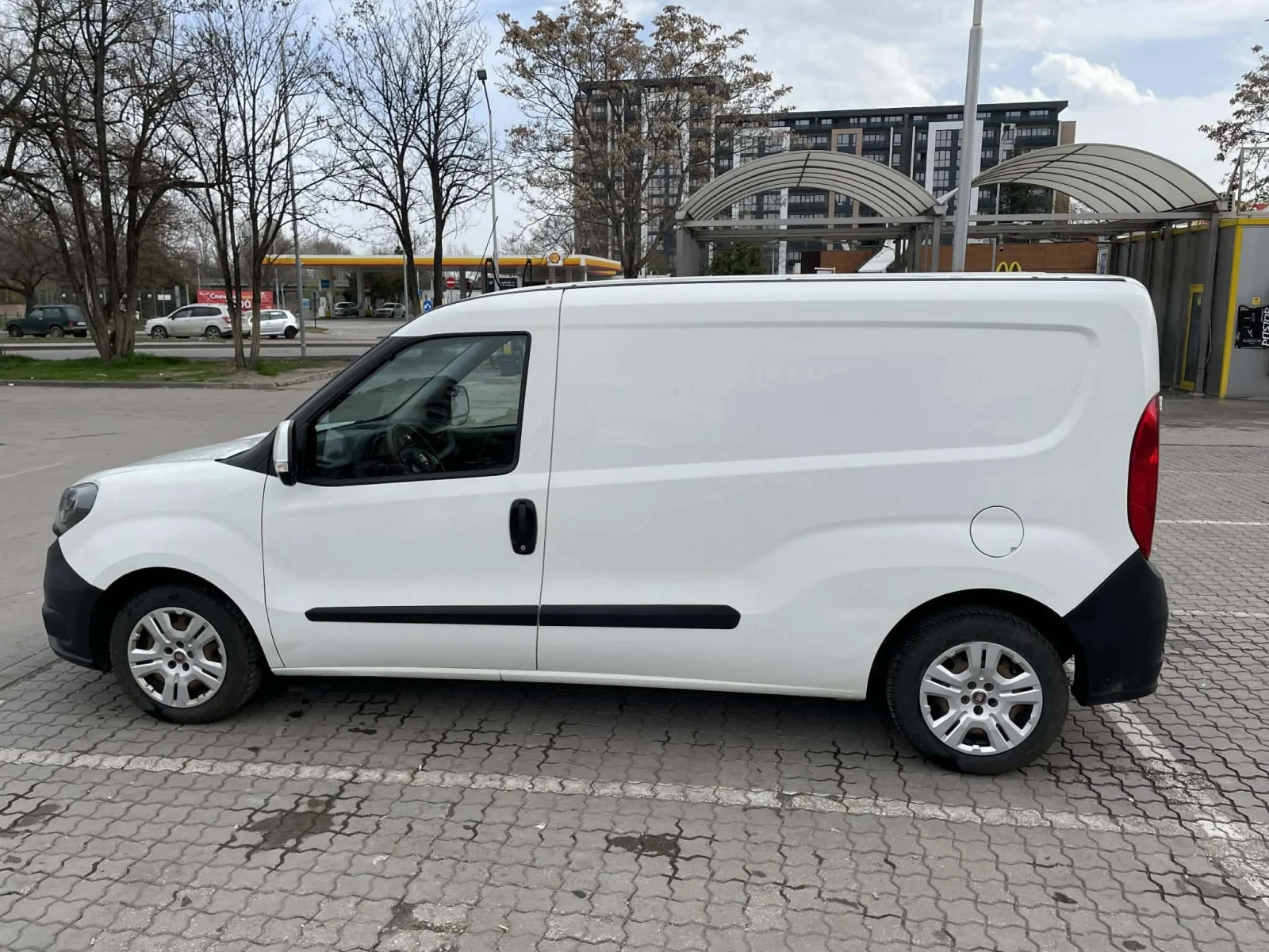 Fiat Doblo L2H1, снимка 4 - Автомобили и джипове - 54013702