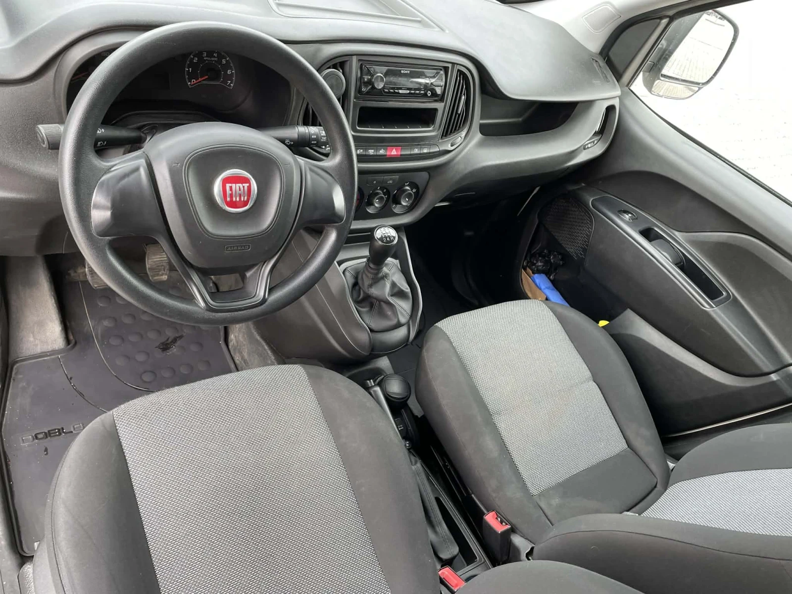 Fiat Doblo L2H1, снимка 6 - Автомобили и джипове - 54013702