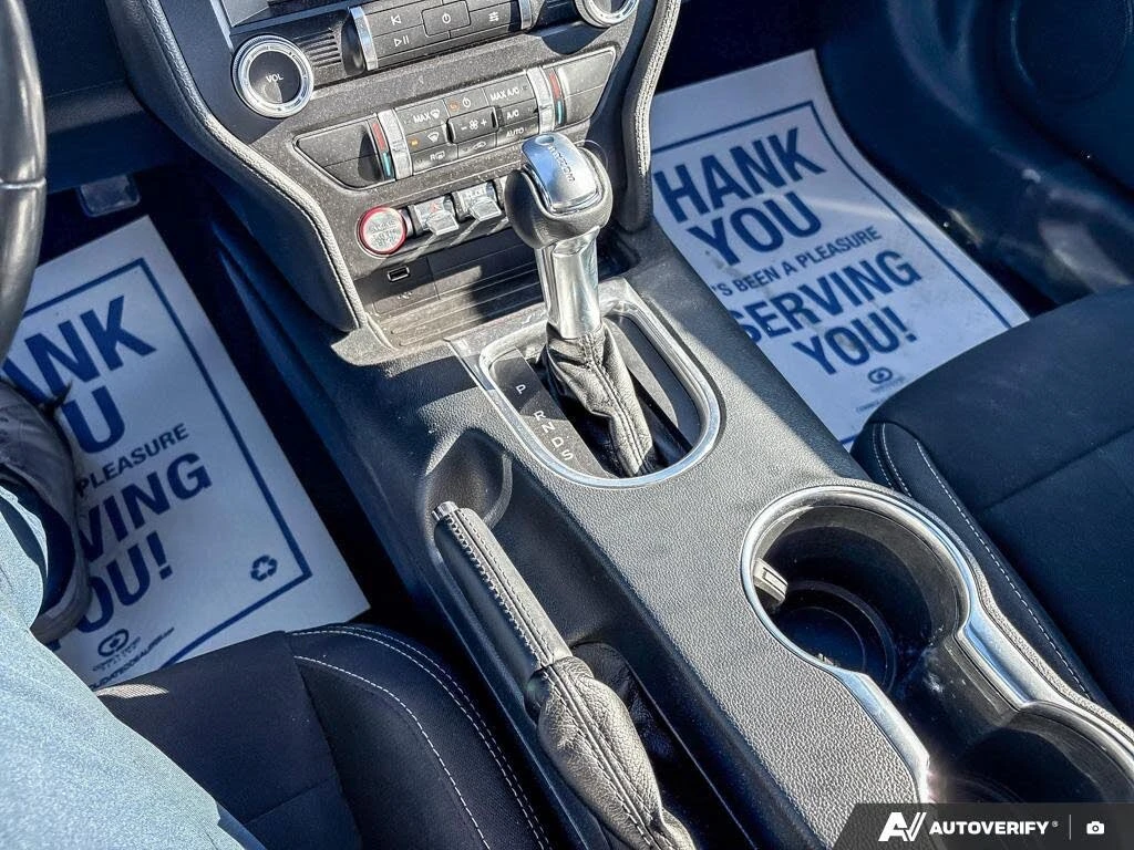 Ford Mustang * EcoBoost* АвтоКредит* (ЦЕНА ДО БГ), снимка 13 - Автомобили и джипове - 54159610