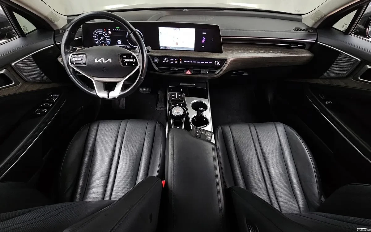 Kia K8 Blind-Spot View Camera/360/Подгрев/Обдух , снимка 6 - Автомобили и джипове - 54725091