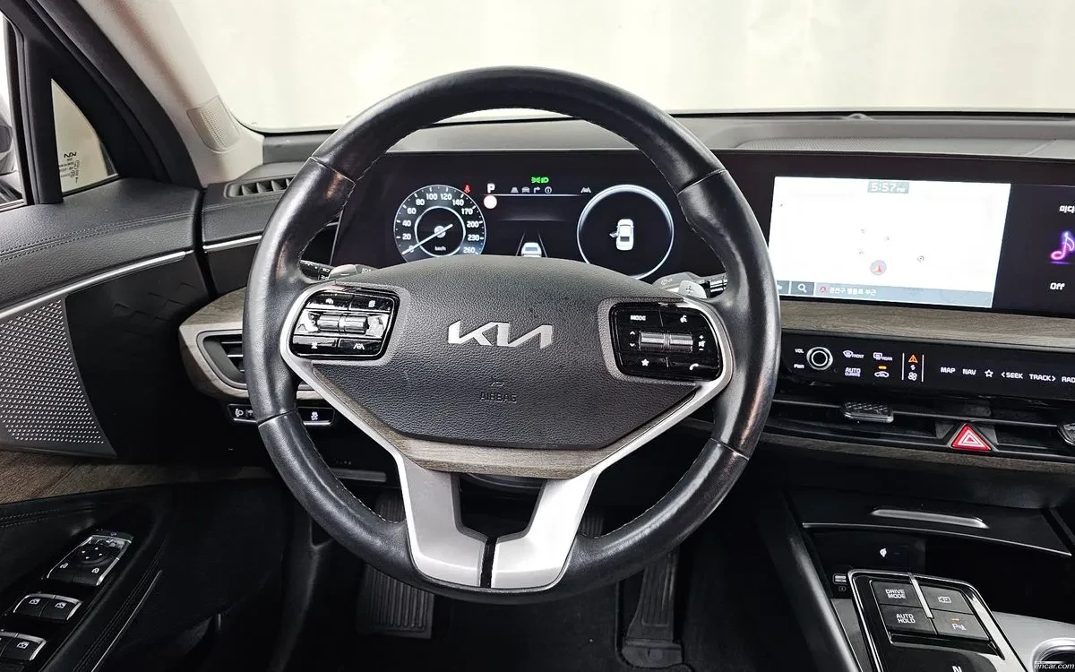 Kia K8 Blind-Spot View Camera/360/Подгрев/Обдух , снимка 12 - Автомобили и джипове - 54725091