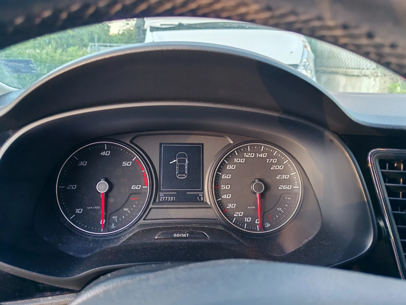 Seat Leon, снимка 6 - Автомобили и джипове - 54925039