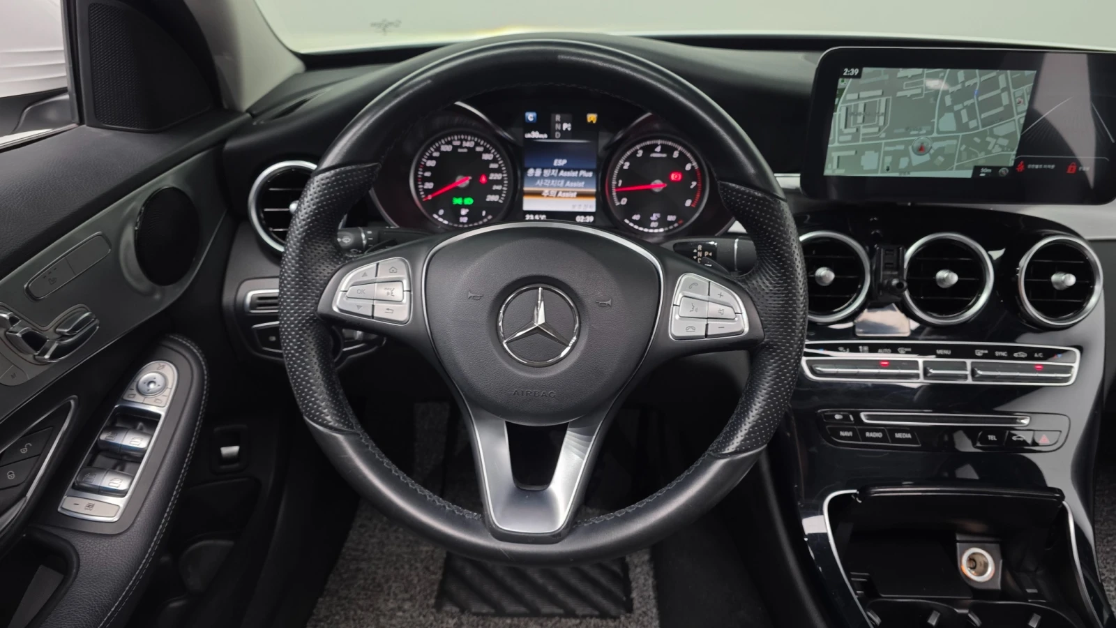 Mercedes-Benz C 200, снимка 13 - Автомобили и джипове - 54968112