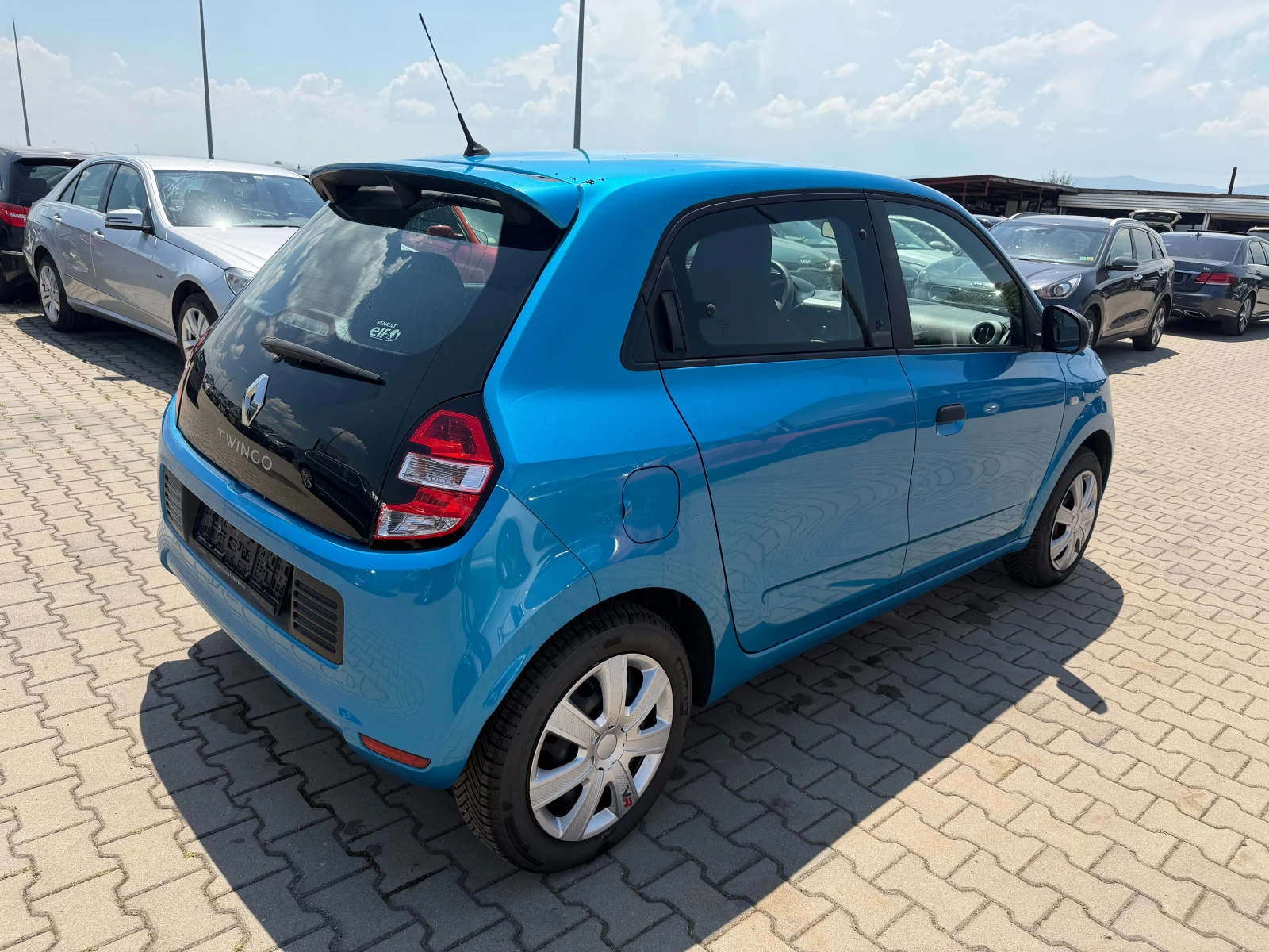 Renault Twingo 1.0SCe EURO 6, снимка 6 - Автомобили и джипове - 55101751